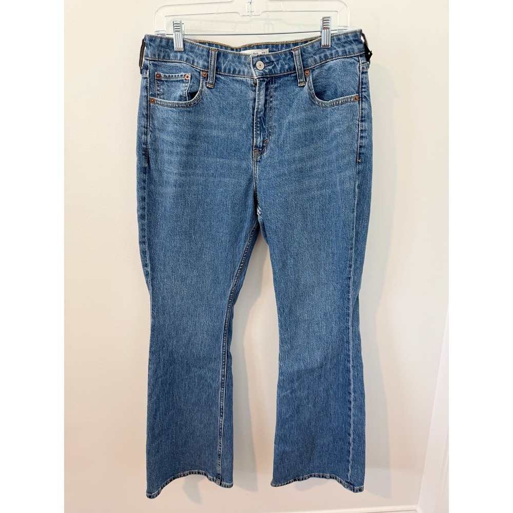 Abercrombie & Fitch Women's Curve Love Bootcut Jeans Blue 29 Short EUC